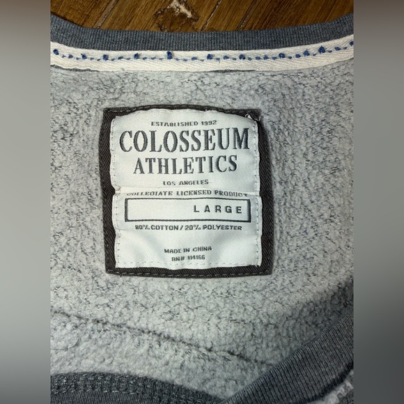 UK Kentucky Wildcats scoopneck sweatshirt - size large by Colosseum Athletics - Picture 3 of 13